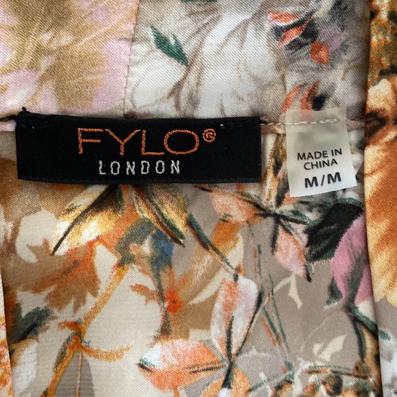 Faux Wrap Floral Top - Picture 7 of 9